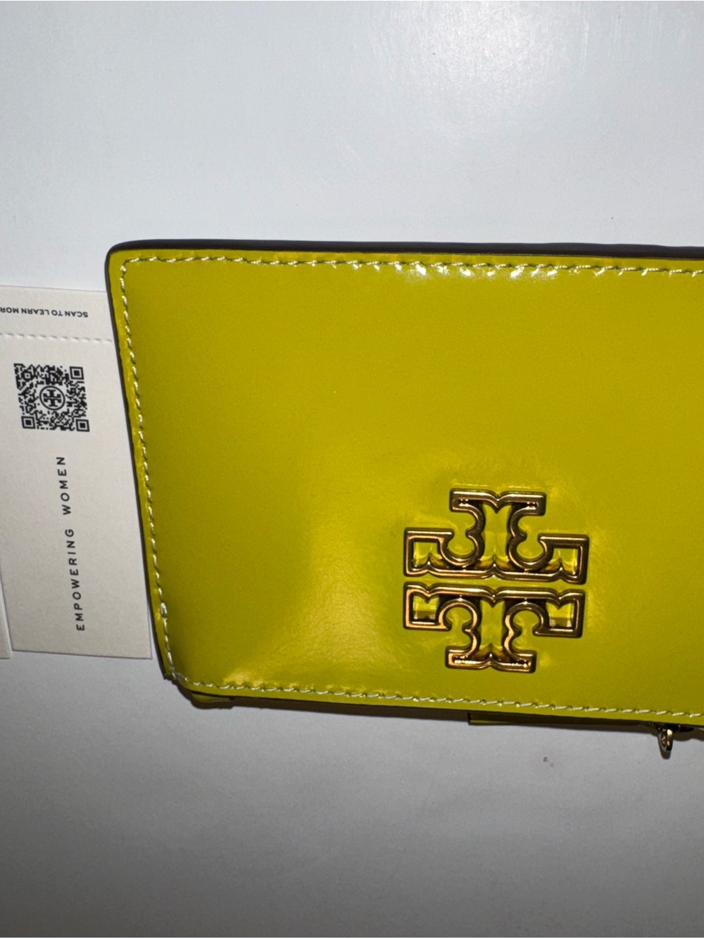 Tory Burch Britten Patent Zip Card Case